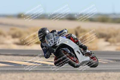 media/Nov-16-2025-Race Pace (Sun) [[8c5fa54630]]/Verified Riders/9-Turn 16 (150pm)/